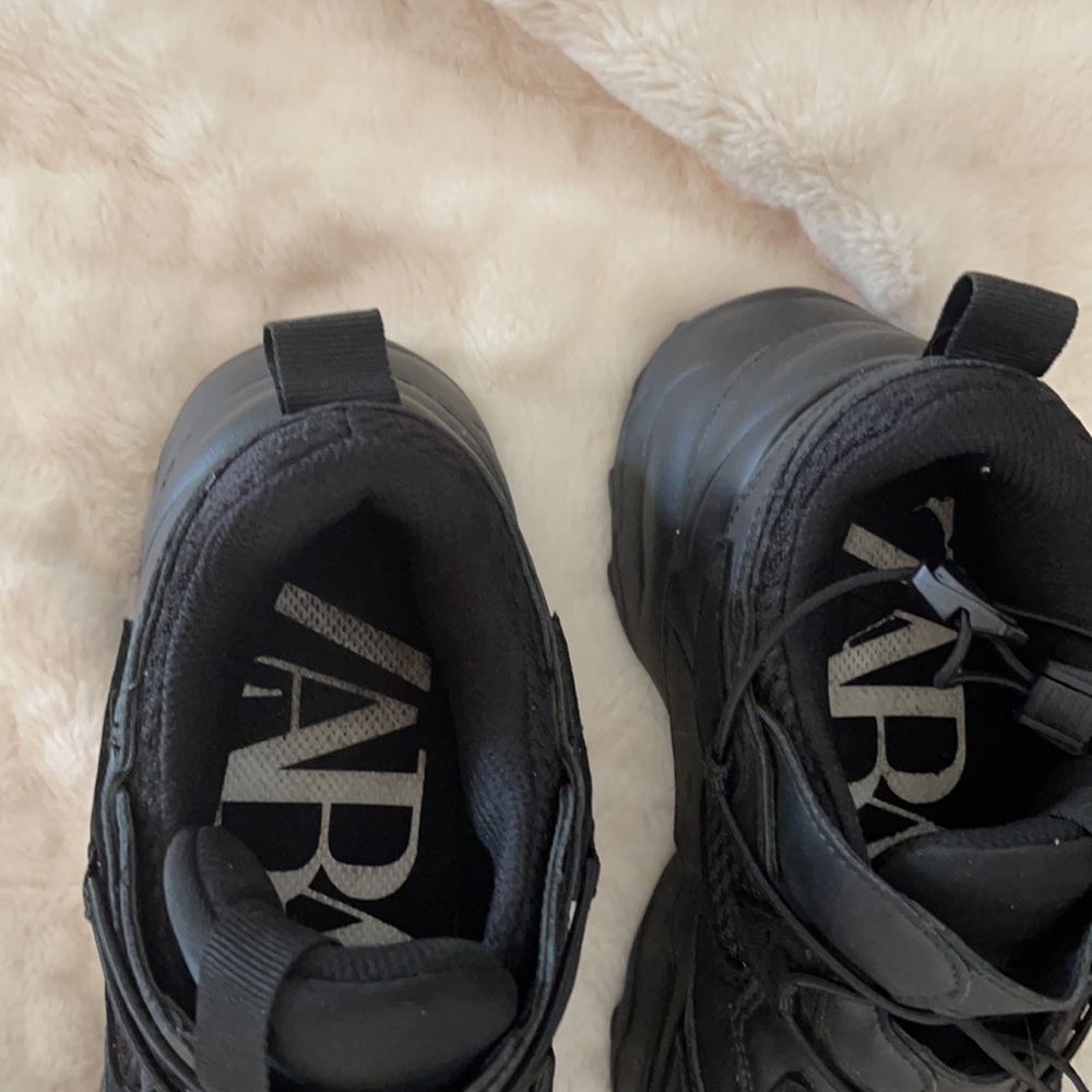 ZARA. Size37.color black - Picture 3 of 5
